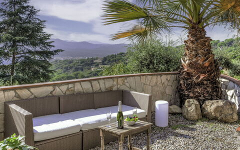 La Teulada: Möbel, Gartenmöbel, Tabelle, Stuhl, Blumentopf, Tisch Im Freien, Garten, Zimmerpflanze, Schatten, Eco Hotel