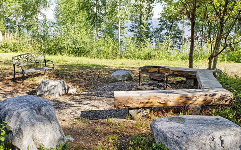 Pielislinna Loma-Koli: Möbel, Stuhl, Gartenmöbel, Tabelle, Holz, Tisch Im Freien, Küche & Esszimmer Tisch, Schatten, Garten, Regenschirm
