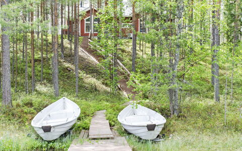 Otsopirtti, Otso: Holz, Hütte, Blockhaus, Wald, Schuppen, Gartenbauten, Lärche, Wald, Holzbeize