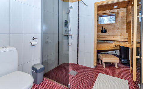 Kolin Mesikämmen: Flooring, Fussboden, Holz, Interior Design, Armatur, Decke, Badezimmer, Zimmer, Installation, Sinken