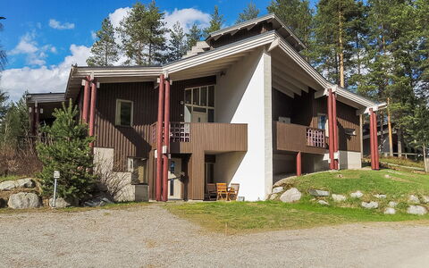 Hiisiranta C3: Holz, Hütte, Blockhaus, Wald, Schuppen, Gartenbauten, Lärche, Wald, Holzbeize