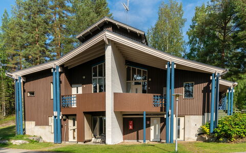 Hiisiranta B3: Holz, Hütte, Blockhaus, Wald, Schuppen, Gartenbauten, Lärche, Wald, Holzbeize