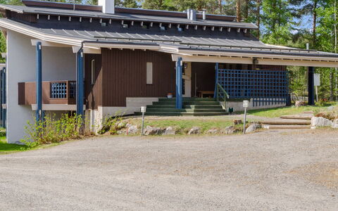 Hiisiranta B3: Holz, Hütte, Blockhaus, Wald, Schuppen, Gartenbauten, Lärche, Wald, Holzbeize