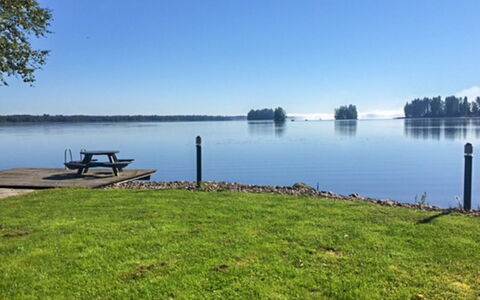 Villa Kaivopuisto: Blau, Wasser, Gewässer, Wasservorräte, Natur, Natürliche Landschaft, Horizont, Wasserweg, Bank, Landschaft