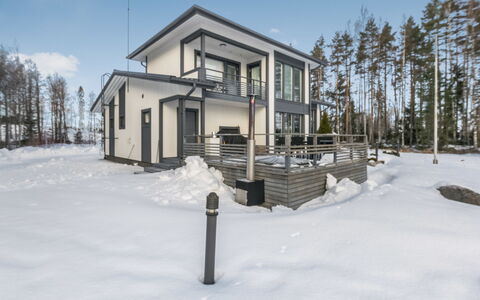 Villa Kaivopuisto: Winter, Schnee, Zuhause, Einfrieren, Hütte, Abstellgleis, Lärche, Veranda