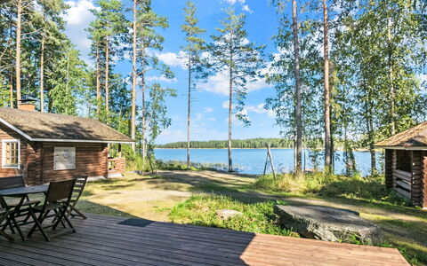 Villa Paloska, Cjoe054: Holz, Hütte, Zuhause, Veranda, Blockhaus, Abstellgleis, Deck, Gartenbauten, Estate, Hartholz