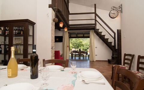Domus Incantada: Restaurant, Eigentum, Zimmer, Tabelle, Gebäude, Interior Design, Haus, Möbel, Die Architektur, Esszimmer