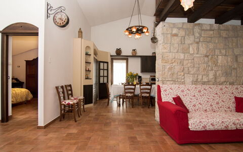 Domus Incantada: Eigentum, Zimmer, Fussboden, Gebäude, Interior Design, Möbel, Wand, Flooring, Haus, Wohnzimmer