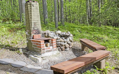 Honkaniemi: Holz, Hütte, Blockhaus, Wald, Schuppen, Gartenbauten, Lärche, Wald, Holzbeize
