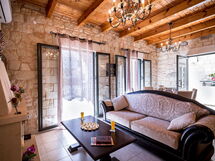 Stalos Villa i