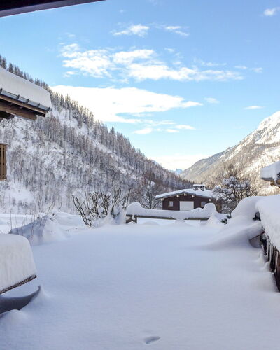 Le Plan des Reines: Schnee, Winter, Einfrieren, Eigentum, Berg, Himmel, Alpen, Gebirge, Haus, Eis