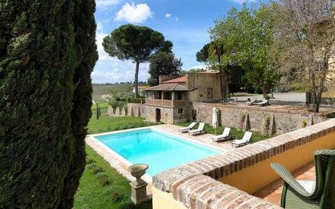 Luna Di Cortona: Eigentum, Gebäude, Schwimmbad, Haus, Estate, Grundeigentum, Villa, Zuhause, Hazienda, Wohnung