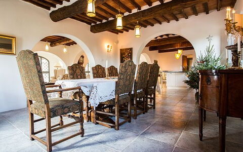 Luna Di Cortona: Eigentum, Gebäude, Zimmer, Möbel, Grundeigentum, Interior Design, Haus, Estate, Tabelle, Decke