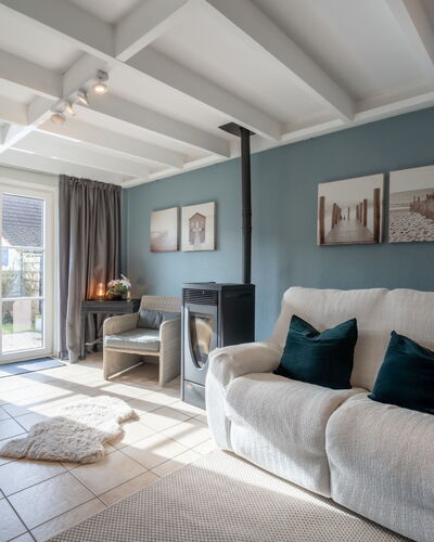 Beluga with Parking and Shared Pool 220.9