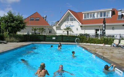 Noordwijk 106: Schwimmbad, Freizeitzentrum, Freizeit, \Stadt, Resort, Erholung, Gebäude, Ferienort, Urlaub, Spass