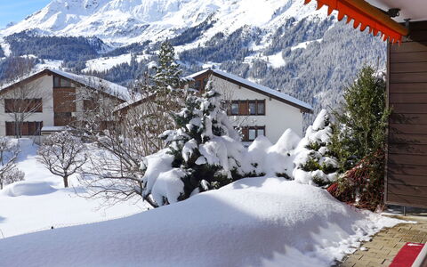 Rustica Apt. M: Himmel, Gebäude, Schnee, Eigentum, Berg, Fenster, Licht, Welt, Haus, Steigung