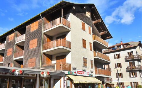 San Anton: Gebäude, Wohngebiet, Eigentum, Mischnutzung, Die Architektur, Wohnung, Nachbarschaft, Haus, \Stadt, Grundeigentum