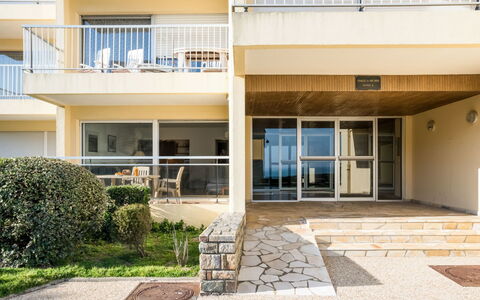 Les Terrasses Port Maria: Eigentum, Gebäude, Haus, Zuhause, Grundeigentum, Die Architektur, Wohngebiet, Estate, Zimmer, Wohnung