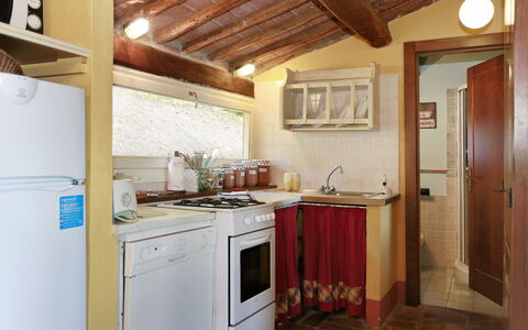 Borgo Antico Paolo: Zimmer, Eigentum, Küche, Möbel, Gebäude, Countertop, Cabinetry, Haus, Interior Design, Decke