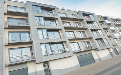 Bredene 730: Gebäude, Wohnung, Eigentum, Wohngebiet, Eigentumswohnung, Die Architektur, Mischnutzung, Nachbarschaft, Grundeigentum, Geschäftshaus