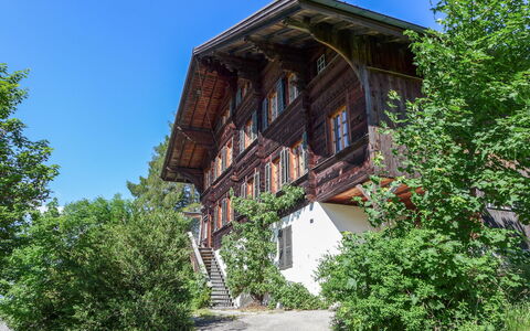 Chalet Ahorni: Haus, Gebäude, Baum, Die Architektur, Ländliches Gebiet, Hütte, Gras, Pflanze, Landschaft, Zuhause