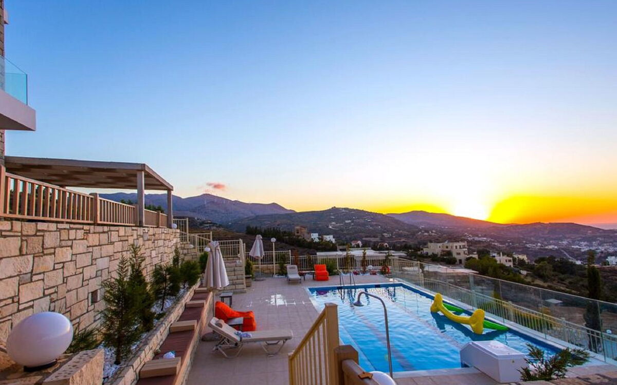 Lygaria Luxury Villa