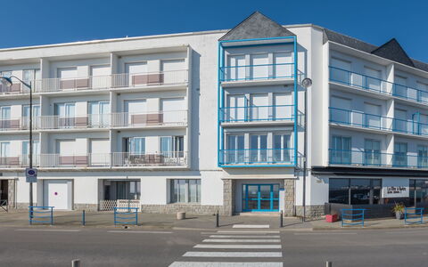 Hoédic: Gebäude, Eigentum, Wohngebiet, Die Architektur, Mischnutzung, Wohnung, Nachbarschaft, Haus, \Stadt, Eigentumswohnung
