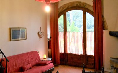 Margherita: Zimmer, Eigentum, Möbel, Interior Design, Gebäude, Wohnzimmer, Haus, Die Architektur, Decke, Beleuchtung