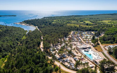 Poreč Tar 210