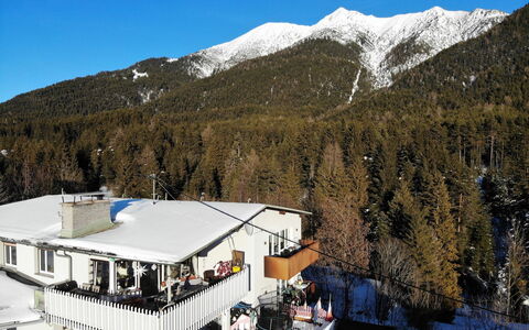 Isolde: Himmel, Eigentum, Berg, Schnee, Gebäude, Steigung, Gebirge, Landschaft, Baum, Freizeit