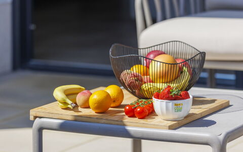 Grande: Tabelle, Möbel, Essen, Geschirr, Obst, Orange, Gelb, Holz, Dishware