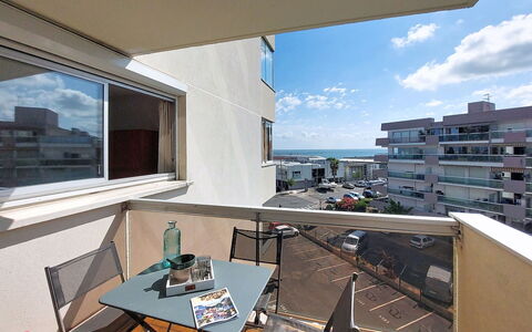 Arcachon 204: Gebäude, Daytime, Wohngebiet, Wohnung, Fenster, Stadt, Stadtgebiet, Die Architektur, Metropolitan Area, Nachbarschaft