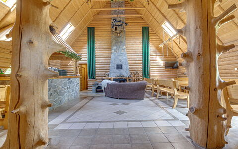 Chata Pod Grapom: Holz, Flooring, Fussboden, Strahl, Gebäude, Decke, Hartholz, Säule, Bogen, Freizeit