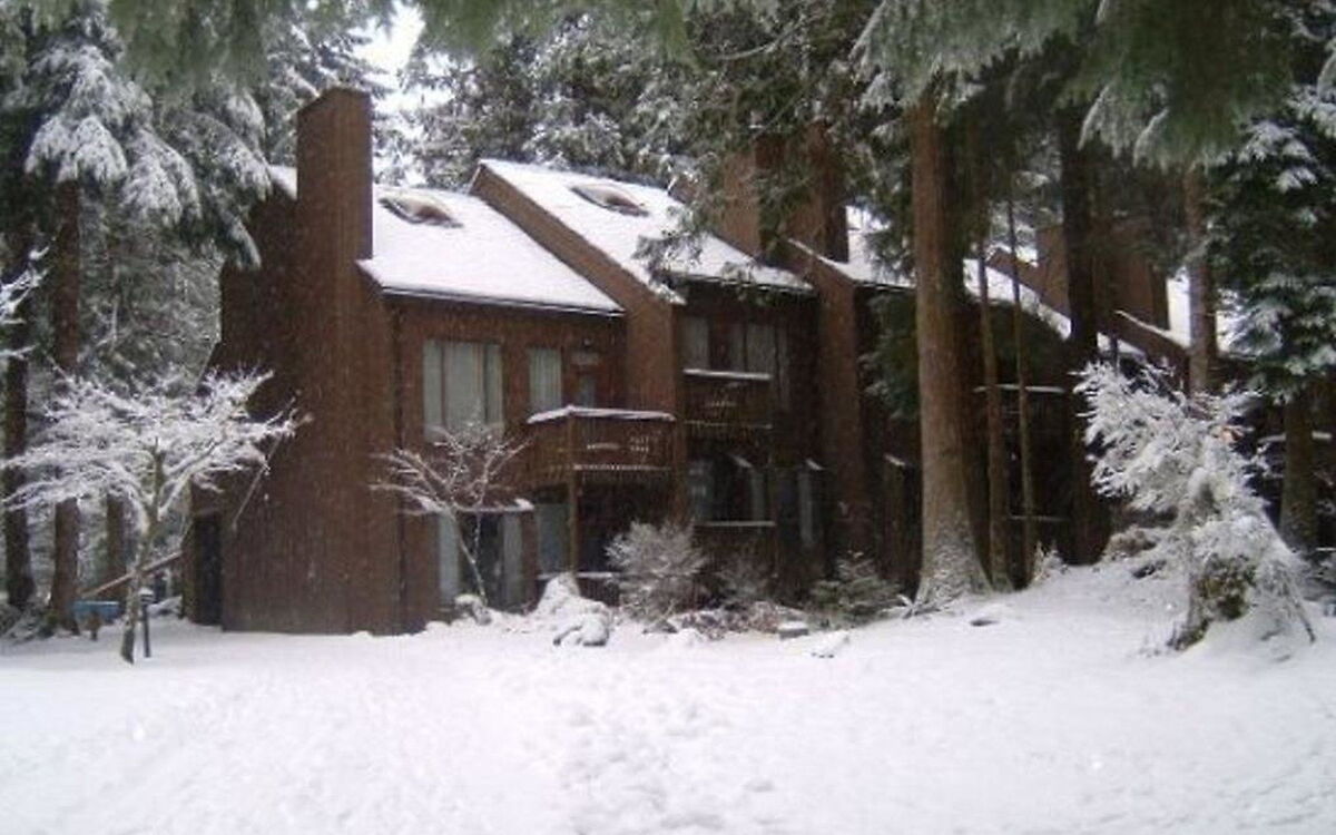 28sw Tasteful Condo Near Mt. Baker