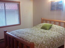 99mbr Woodsy Cabin w Hot Tub