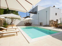Courtyard Mono Le07506391000002678