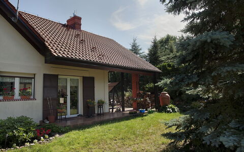 Latków: Gras, Zuhause, Grundstueck, Garten, Ground, Tür, Abstellgleis, Bauernhaus, Gartenbauten