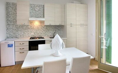 Eder House