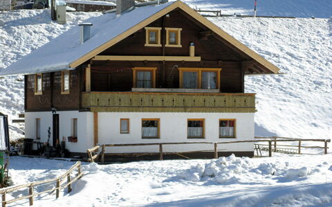 Farm Eben: Schnee, Winter, Haus, Zuhause, Eigentum, Dach, Abstellgleis, Gebäude, Hütte, Grundeigentum