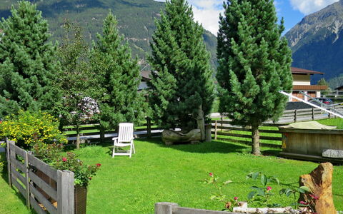 Helena: Natur, Baum, Berg, Gras, Wildnis, Biome, Garten, Bergstation, Gebirge, Pflanze