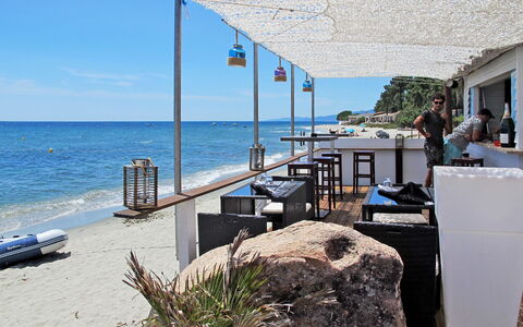 A Suara di Mare: Meer, Urlaub, Strand, Ufer, Küste, Haus, Ozean, Resort, Tourismus, Sommer