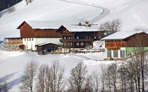 Angererhof: Schnee, Winter, Eigentum, Zuhause, Bergstation, Haus, Skiort, Gebäude, Baum, Berg