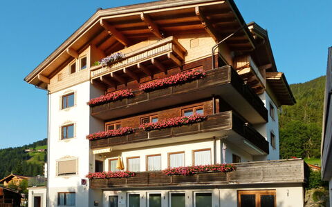 Wildschönau 650: Zuhause, Wohnung, Balkon, Bergdorf