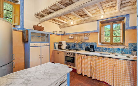 Bottino: Zuhause, Interior Design, Flooring, Küche, Countertop, Cabinetry, Fliese, Design, Holzbeize, Stuhl