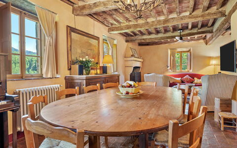 Bottino: Möbel, Interior Design, Stuhl, Tabelle, Holz, Flooring, Decke, Esszimmer, Küche & Esszimmer Tisch, Zimmer