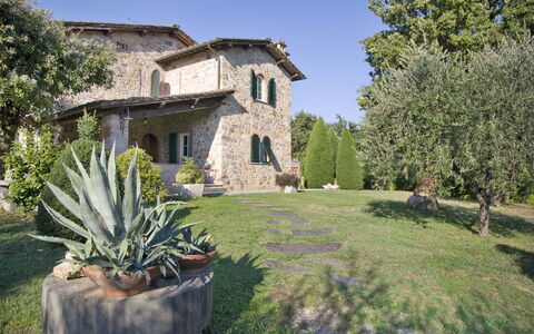 Broccolo: Eigentum, Haus, Estate, Gebäude, Grundeigentum, Villa, Zuhause, Villa, Botanik, Garten