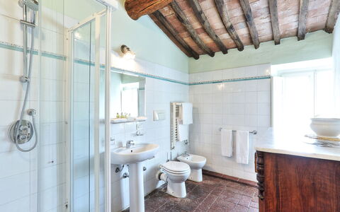 Casa Rosa: Eigentum, Badezimmer, Zimmer, Gebäude, Grundeigentum, Interior Design, Haus, Möbel, Fussboden, Die Architektur