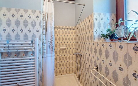Durand: Flooring, Fussboden, Interior Design, Armatur, Badezimmer, Fliese, Zimmer, Installation, Zapfhahn