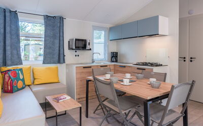 Le Mediterranée 628.5: Küche, Hartholz, Countertop, Küche & Esszimmer Tisch, Holzboden, Aluminium