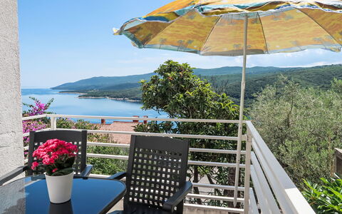 Rabac 627: Balkon, Küste, Gartenmöbel, Eco Hotel, Resort, Bucht, Zimmerpflanze